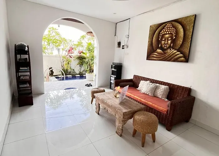 Ayu Santorini Canggu